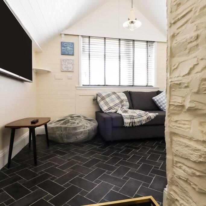 Gorgeous House In Newquay Walking Distance From Fistral Beach Exterior photo